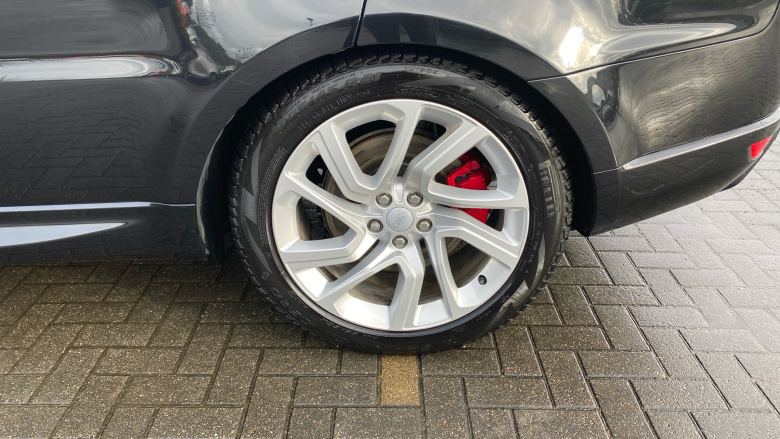 Land Rover Range Rover Sport 2.0 P400e HSE Dynamic 5dr Auto Estate